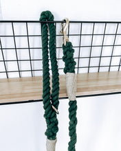 Load image into Gallery viewer, 12mm Green Clip Rope Lead