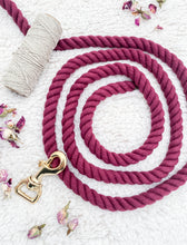 Load image into Gallery viewer, 12mm Wine Clip Rope Lead