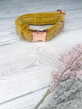 Load image into Gallery viewer, Mustard Luxe Velvet Collar
