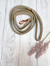 Load image into Gallery viewer, Beige Luxe Velvet Lead