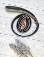 Load image into Gallery viewer, Dark Grey Luxe Velvet Lead