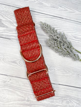 Load image into Gallery viewer, Pomegranate Tweed Martingale collar