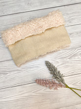 Load image into Gallery viewer, Ginger Tweed snood