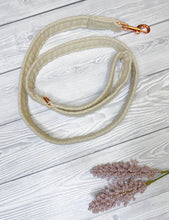 Load image into Gallery viewer, Ginger Tweed Lead