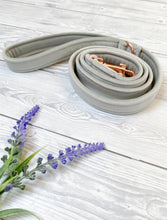 Load image into Gallery viewer, Light Grey Luxe Velvet Lead