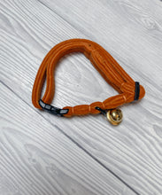 Load image into Gallery viewer, Marmalade Luxe velvet cat collar