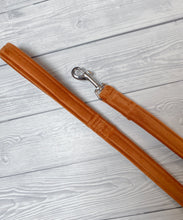 Load image into Gallery viewer, Marmalade Luxe Velvet Lead