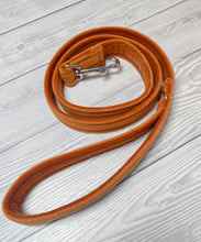 Load image into Gallery viewer, Marmalade Luxe Velvet Lead