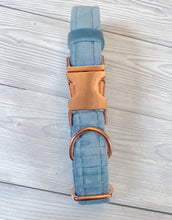 Load image into Gallery viewer, Cerulean Luxe Velvet Collar