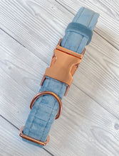 Load image into Gallery viewer, Cerulean Luxe Velvet Collar