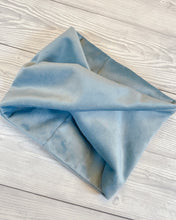 Load image into Gallery viewer, Cerulean Luxe Velvet snood