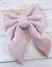 Load image into Gallery viewer, Pastel Pink Luxe Velvet Sailor Bow
