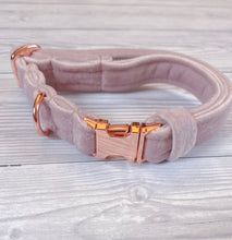 Load image into Gallery viewer, Pastel Pink Luxe Velvet Collar
