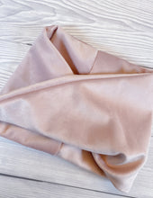 Load image into Gallery viewer, Pastel Pink Luxe Velvet snood