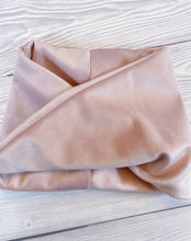 Load image into Gallery viewer, Pastel Pink Luxe Velvet snood