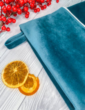 Load image into Gallery viewer, Traditional Christmas Stocking