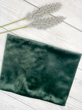Load image into Gallery viewer, Green Luxe Velvet snood
