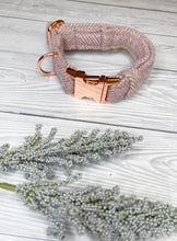 Load image into Gallery viewer, Wisteria Tweed Collar
