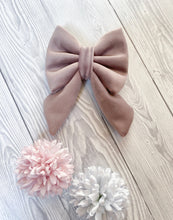 Load image into Gallery viewer, Blush Luxe Velvet Sailor Bow

