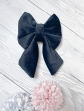 Load image into Gallery viewer, Black Luxe Velvet Sailor Bow

